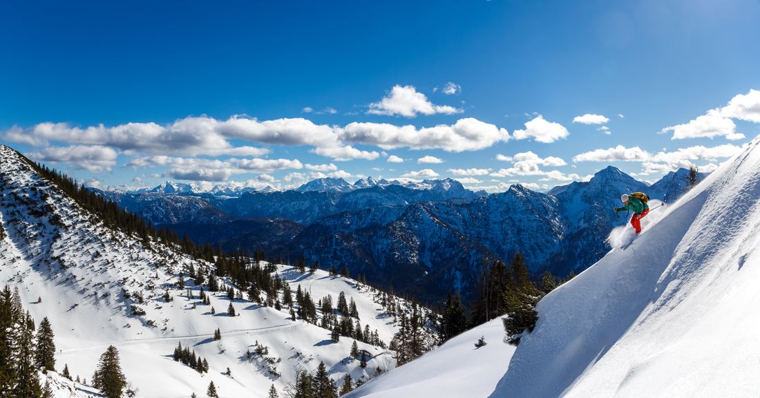 Blick auf das Gipfelmeer am Alpenhauptkamm