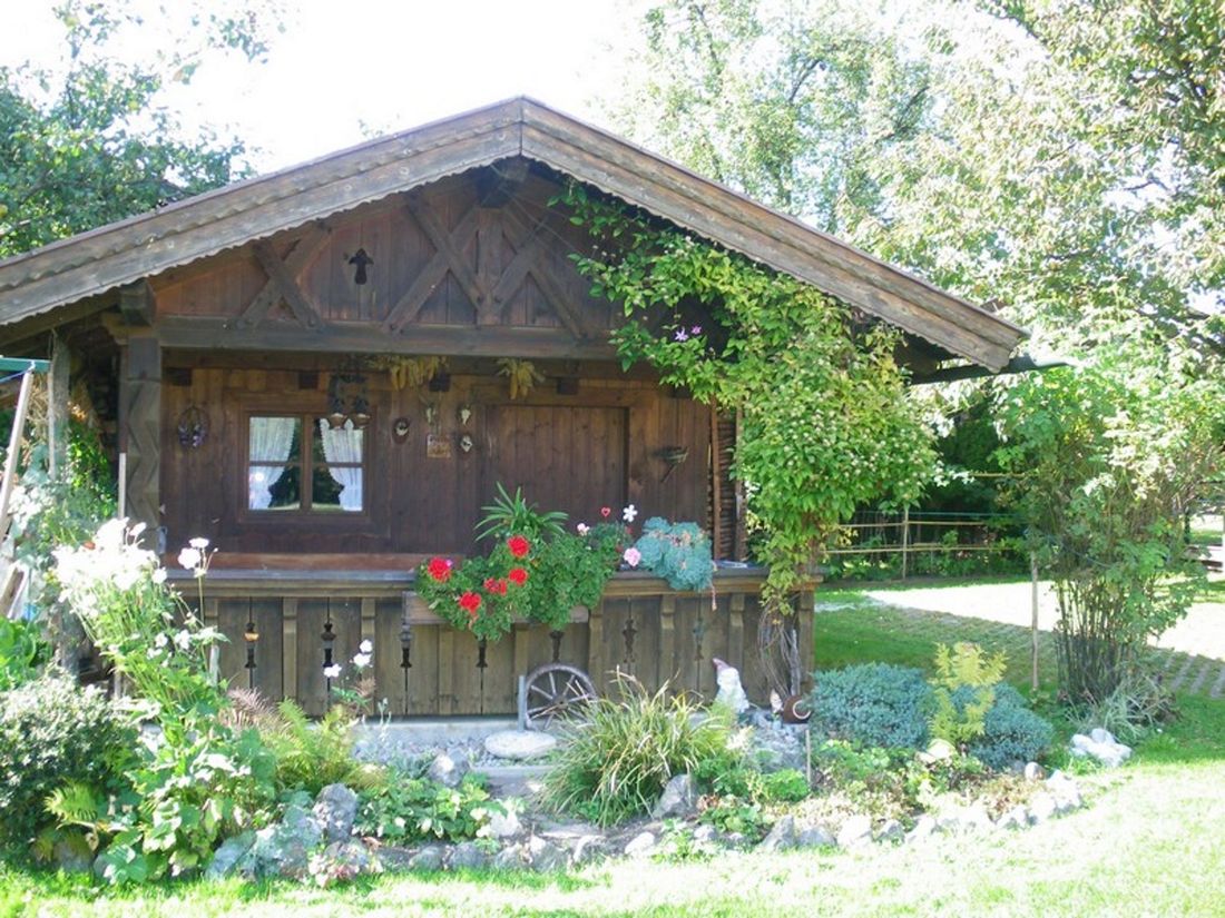 Ferienwohnung Laubhuber -Gartenhäuschen/Radlgarage-
